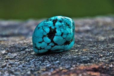 turquoise pierre