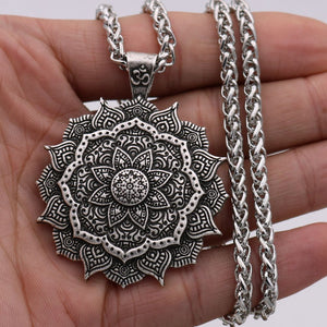 Collier avec Pendentif Mandala fleur de vie - Couleur Argent