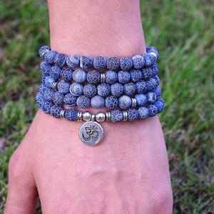 Bracelet Mala en Pierres bleues - Pendentifs OM