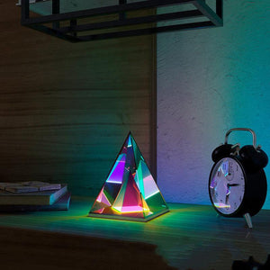 lampe zen de chevet en pyramide