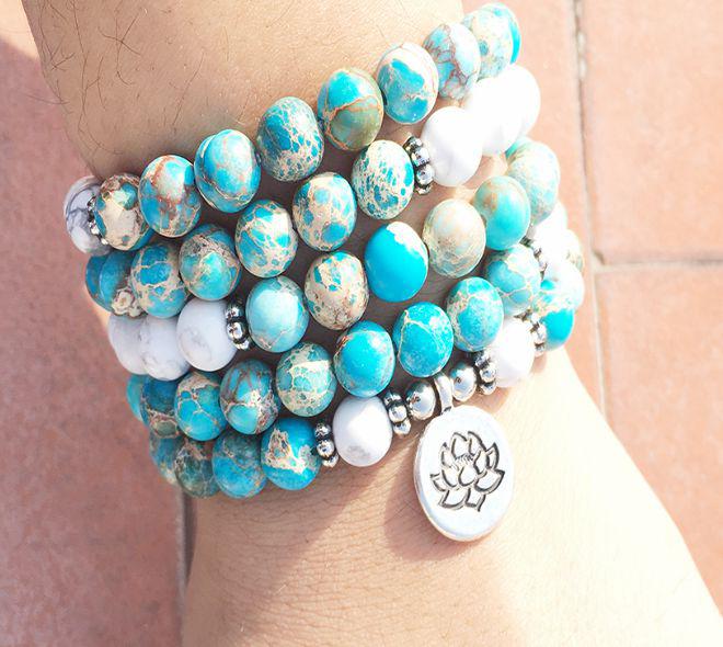 Bracelet Mala Pierre howlite turquoise - symbole om lotus