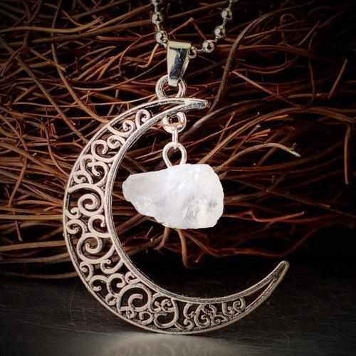 Collier croissant  lune at quartz blanc 